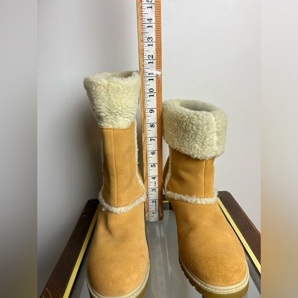 VTG Y2K LUGZ Sherpa Boots Size 9 Women’s Heeled Suede Leather Chunky Retro 90s - Picture 15 of 16